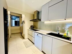 Hilltop Grove (D23), Condominium #601044031